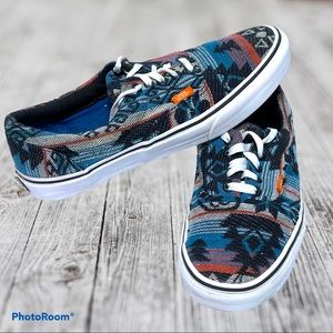 patterned vans m9.5/ w 11